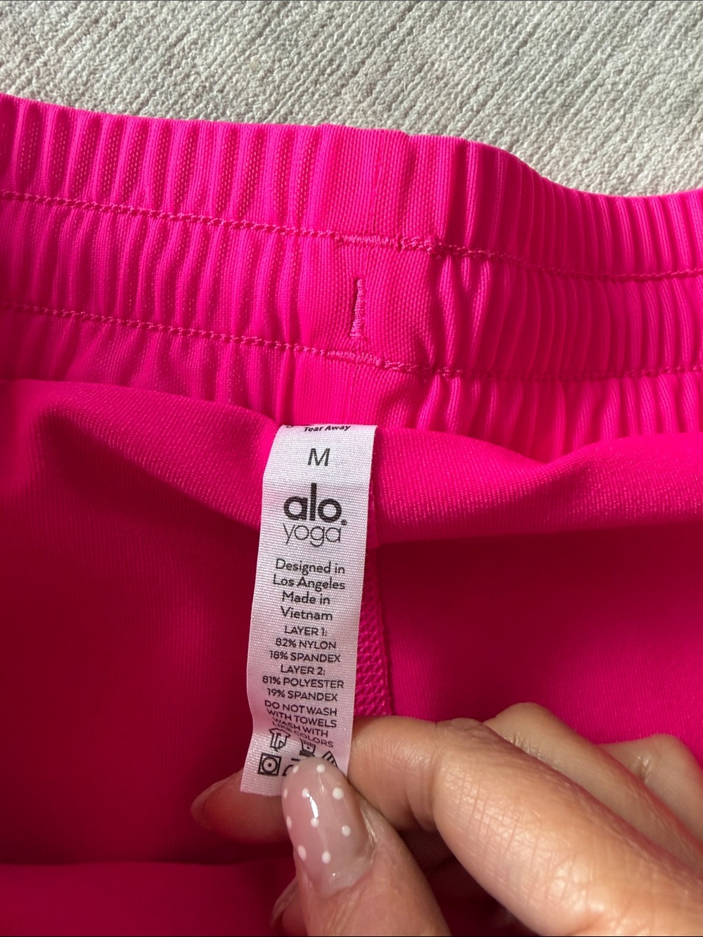 Alo Yoga Hot Pink Athletic Shorts Medium - Picture 5 of 5